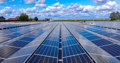 Green v circular png