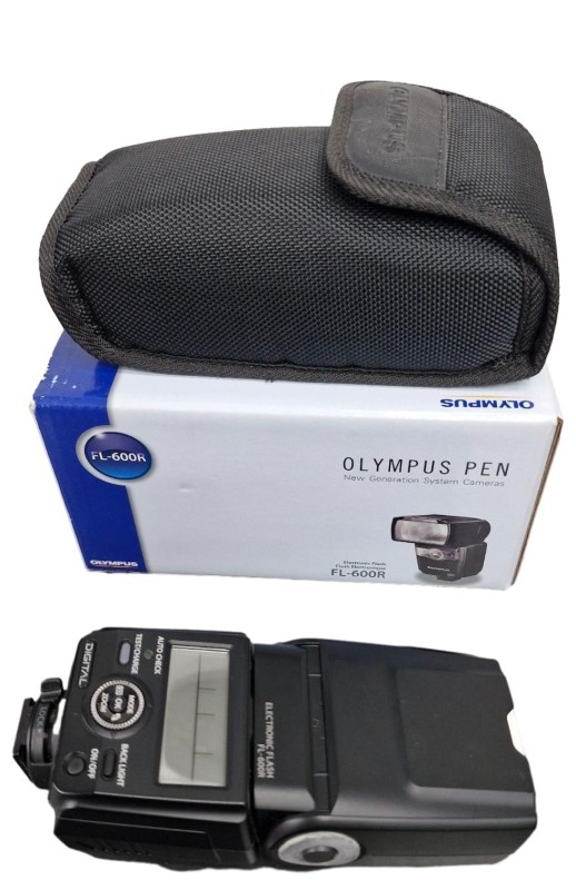 OLYMPUS オリンパス FL-600R 外付フラッシュ 中古 中古 OLYMPUS オリンパス FL-600R 外付フラッシュ 中古 中古