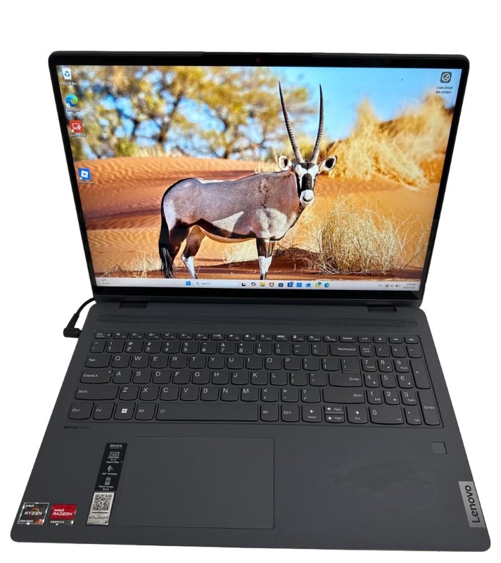 Lenovo Ideapad Flex5 16Alc7 AMD Ryzen 7 5700U @ 1.80GHz 16GB 500GB 