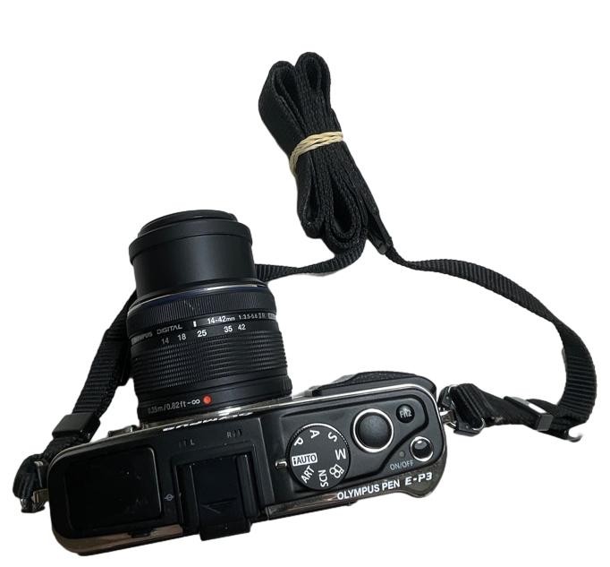 Olympus Pen With M.Zuiko 14-42mm 1:3.5-5.6 Lens E-P3 12.3 Black