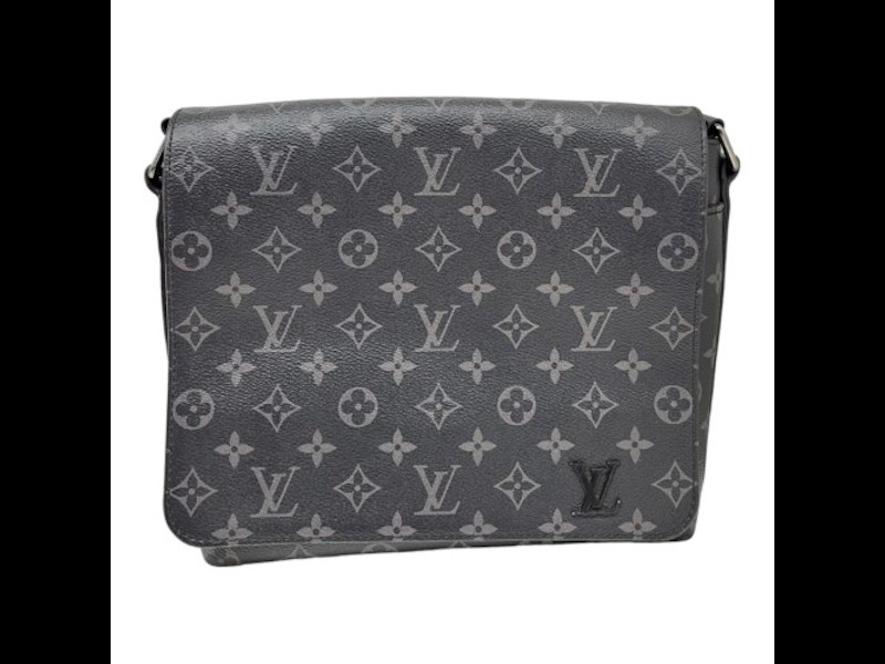 Louis Vuitton District Pm Shoulder Bag M45272 Black, 002200189211