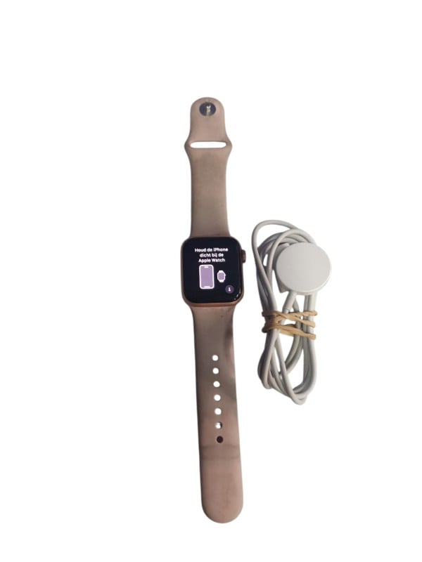 Apple Se (1st Gen) 40mm A2351 Pink | 037300430614 | Cash Converters