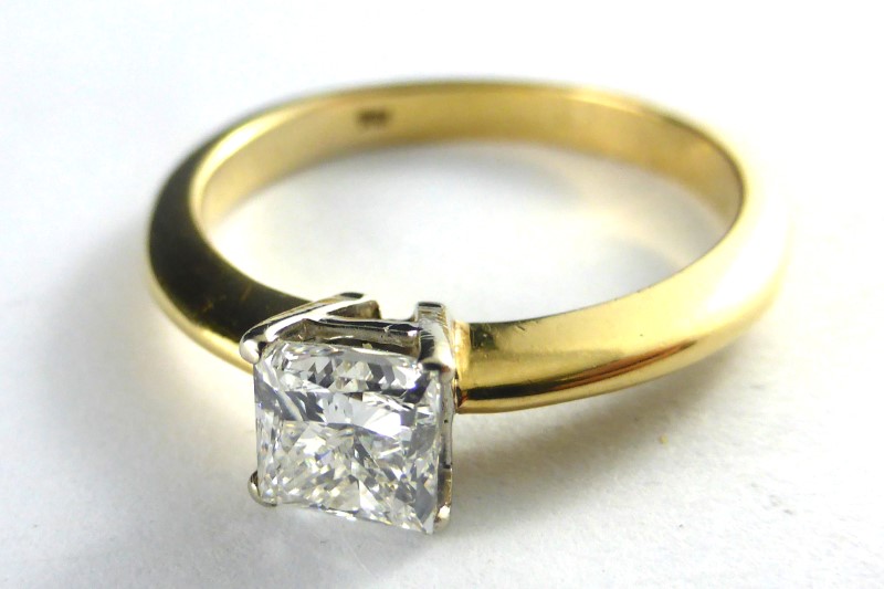 18ct Two Tone Gold Ladies Diamond Ring Size N | 028500056644 | Cash