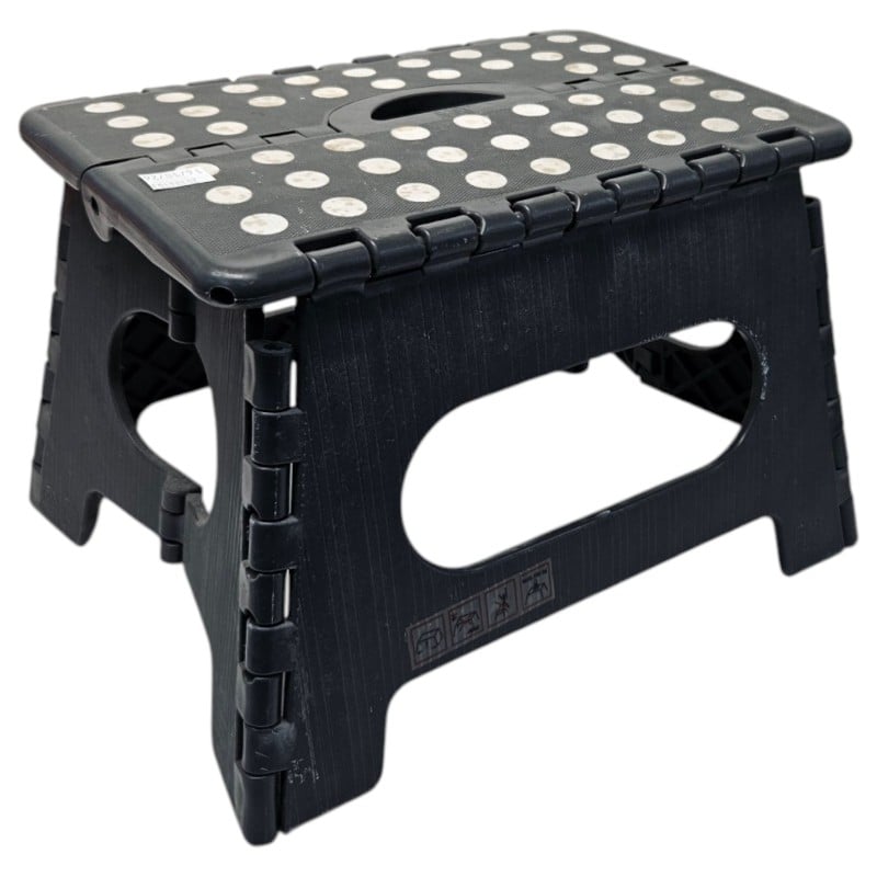 Generic Single Step Grey | 027900450765 | Cash Converters