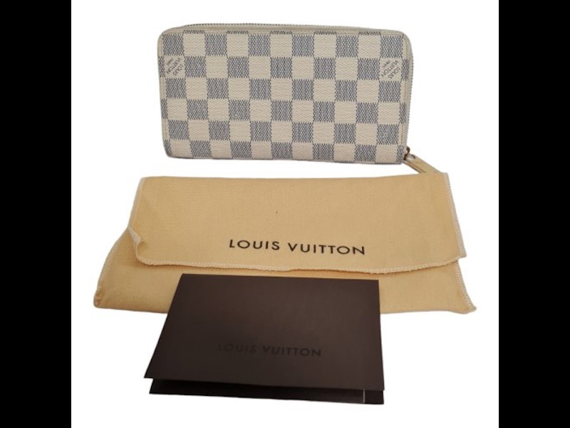 Louis Vuitton Damier Azur Wallet N60019 White