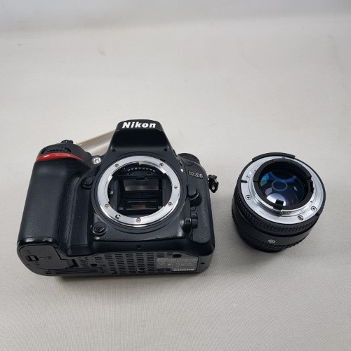 Nikon D7200 N1406 Black 035900229225 Cash Converters