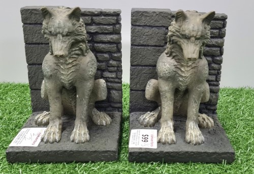 Hbo Games Of Thrones Dorewolf Bookends Grey 045400341770 Cash Converters