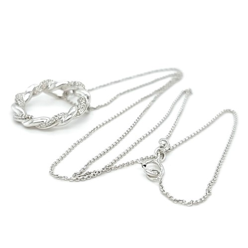 66 Diamonds Set In The Round Twist Pendant On The 46cm Long Cable Link