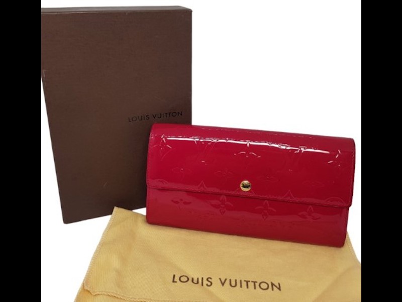 Louis Vuitton Monogram Vernis Patent Leather Sarah Wallet Hot Pink
